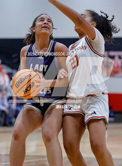 Thumbnail 3 in Independence @ Ravenwood photogallery.