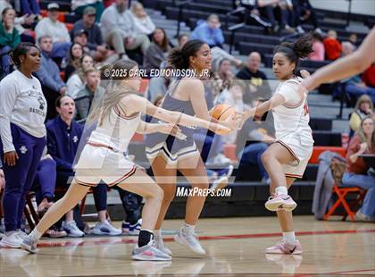 Thumbnail 3 in Independence @ Ravenwood photogallery.