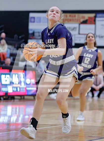 Thumbnail 3 in Independence @ Ravenwood photogallery.