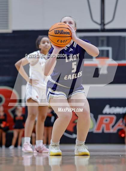 Thumbnail 1 in Independence @ Ravenwood photogallery.