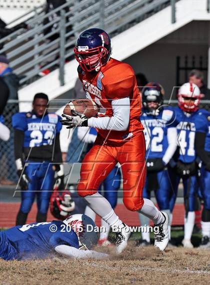 Thumbnail 3 in Tennessee vs. Kentucky (National Guard Border Bowl) photogallery.