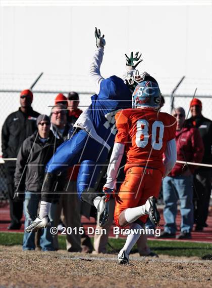 Thumbnail 3 in Tennessee vs. Kentucky (National Guard Border Bowl) photogallery.