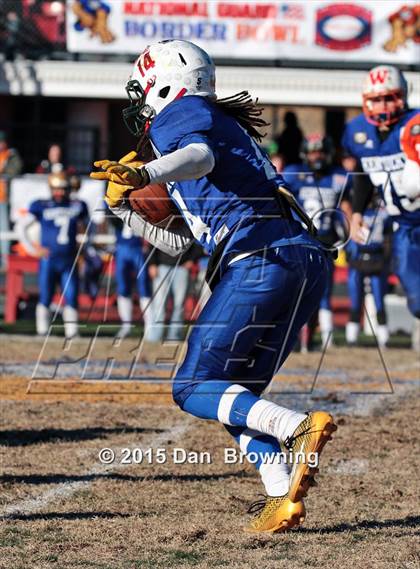 Thumbnail 3 in Tennessee vs. Kentucky (National Guard Border Bowl) photogallery.