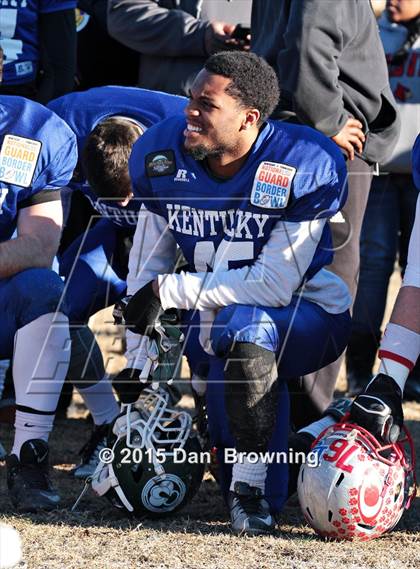 Thumbnail 2 in Tennessee vs. Kentucky (National Guard Border Bowl) photogallery.