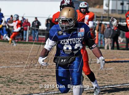 Thumbnail 2 in Tennessee vs. Kentucky (National Guard Border Bowl) photogallery.