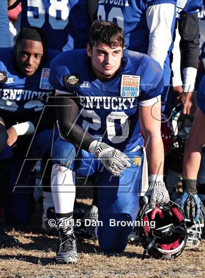 Thumbnail 1 in Tennessee vs. Kentucky (National Guard Border Bowl) photogallery.