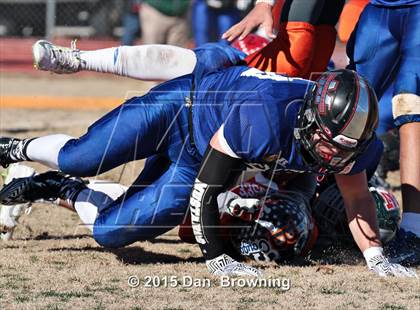 Thumbnail 1 in Tennessee vs. Kentucky (National Guard Border Bowl) photogallery.