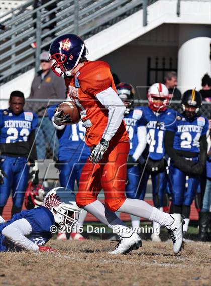 Thumbnail 3 in Tennessee vs. Kentucky (National Guard Border Bowl) photogallery.