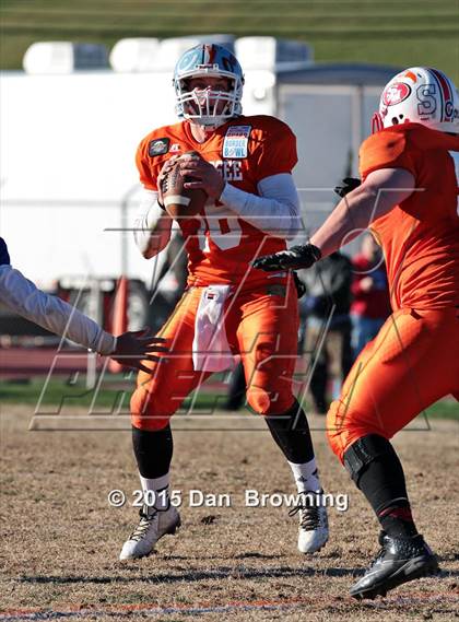 Thumbnail 1 in Tennessee vs. Kentucky (National Guard Border Bowl) photogallery.