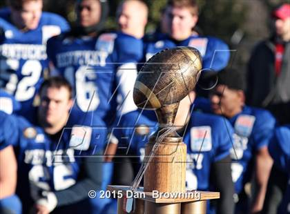 Thumbnail 1 in Tennessee vs. Kentucky (National Guard Border Bowl) photogallery.