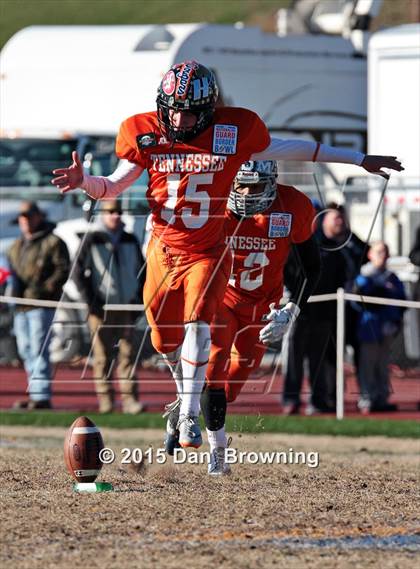 Thumbnail 1 in Tennessee vs. Kentucky (National Guard Border Bowl) photogallery.