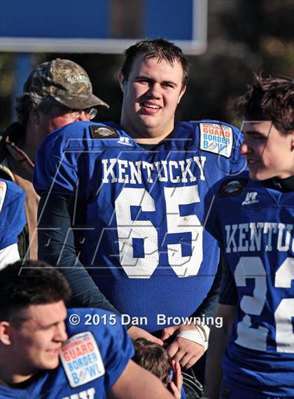 Thumbnail 2 in Tennessee vs. Kentucky (National Guard Border Bowl) photogallery.