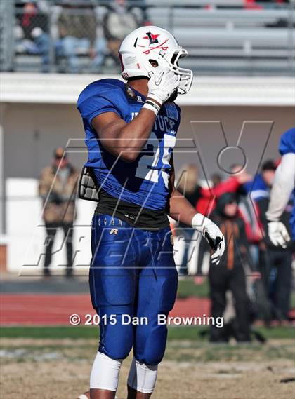 Thumbnail 1 in Tennessee vs. Kentucky (National Guard Border Bowl) photogallery.