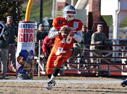 Thumbnail 2 in Tennessee vs. Kentucky (National Guard Border Bowl) photogallery.