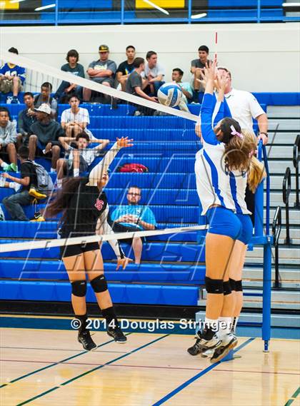 Thumbnail 3 in Arroyo @ Newark Memorial photogallery.