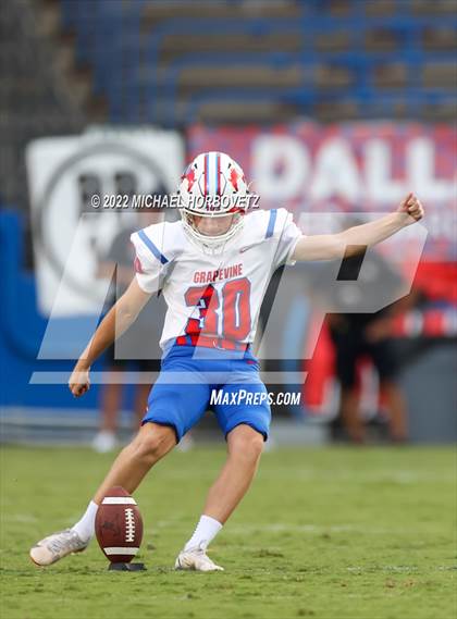 Thumbnail 3 in Grapevine @ Wakeland photogallery.