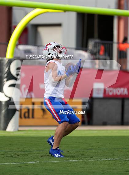 Thumbnail 2 in Grapevine @ Wakeland photogallery.