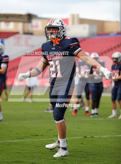 Thumbnail 1 in Grapevine @ Wakeland photogallery.