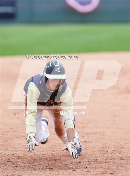 Thumbnail 2 in Highlands Ranch vs Legacy (CHSAA 5A Regional Playoff) photogallery.