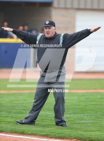 Thumbnail 2 in Highlands Ranch vs Legacy (CHSAA 5A Regional Playoff) photogallery.