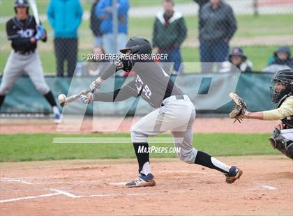 Thumbnail 3 in Highlands Ranch vs Legacy (CHSAA 5A Regional Playoff) photogallery.