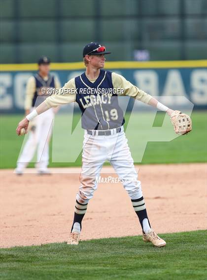 Thumbnail 2 in Highlands Ranch vs Legacy (CHSAA 5A Regional Playoff) photogallery.