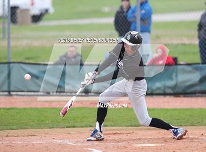Thumbnail 2 in Highlands Ranch vs Legacy (CHSAA 5A Regional Playoff) photogallery.