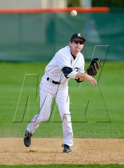 Thumbnail 1 in Stevenson @ Libertyville photogallery.