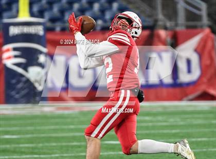 Thumbnail 3 in Fairhaven vs Hudson (MIAA Division 6 Final) photogallery.