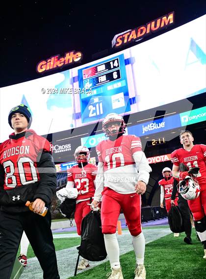 Thumbnail 2 in Fairhaven vs Hudson (MIAA Division 6 Final) photogallery.