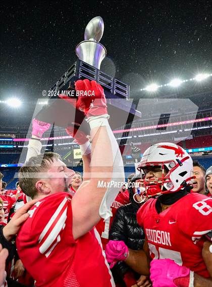 Thumbnail 2 in Fairhaven vs Hudson (MIAA Division 6 Final) photogallery.