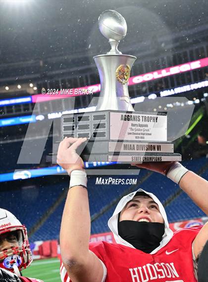 Thumbnail 3 in Fairhaven vs Hudson (MIAA Division 6 Final) photogallery.
