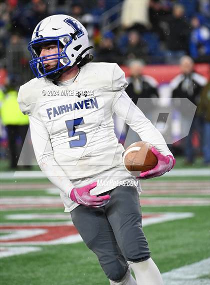 Thumbnail 3 in Fairhaven vs Hudson (MIAA Division 6 Final) photogallery.