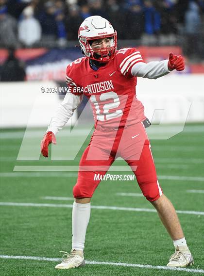 Thumbnail 3 in Fairhaven vs Hudson (MIAA Division 6 Final) photogallery.