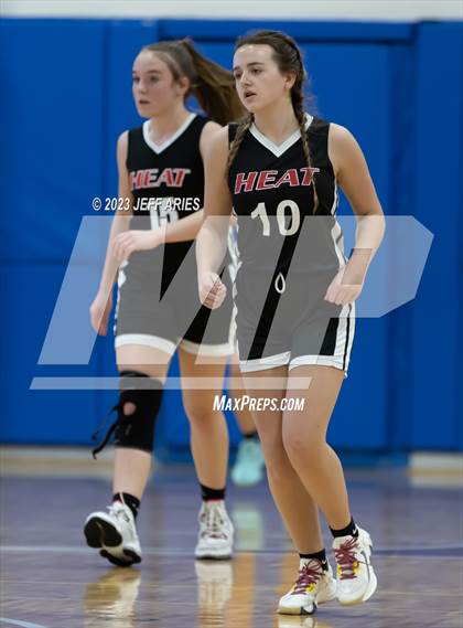 Thumbnail 3 in Gulf Coast HEAT @ Sarasota Christian photogallery.
