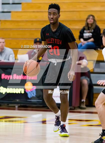 Thumbnail 1 in Valley View @ Simi Valley (CIF SS D3A Playoff 2nd Round) photogallery.
