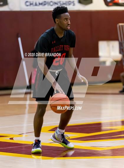 Thumbnail 3 in Valley View @ Simi Valley (CIF SS D3A Playoff 2nd Round) photogallery.