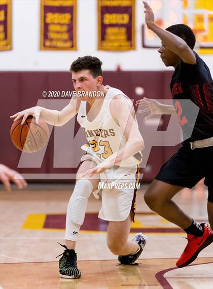 Thumbnail 2 in Valley View @ Simi Valley (CIF SS D3A Playoff 2nd Round) photogallery.
