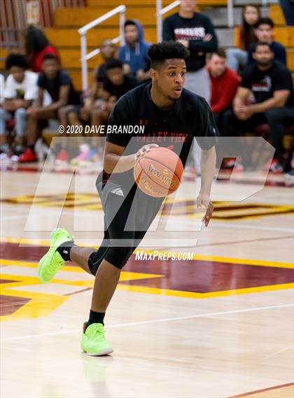 Thumbnail 2 in Valley View @ Simi Valley (CIF SS D3A Playoff 2nd Round) photogallery.