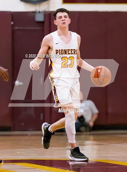 Thumbnail 3 in Valley View @ Simi Valley (CIF SS D3A Playoff 2nd Round) photogallery.