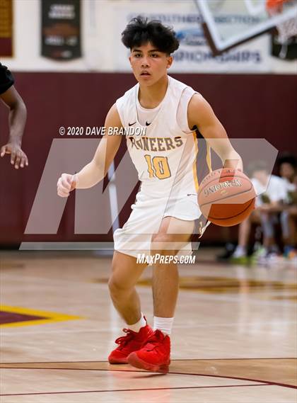 Thumbnail 3 in Valley View @ Simi Valley (CIF SS D3A Playoff 2nd Round) photogallery.