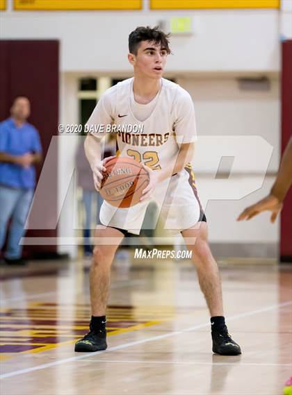 Thumbnail 2 in Valley View @ Simi Valley (CIF SS D3A Playoff 2nd Round) photogallery.