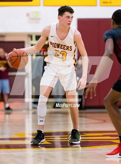 Thumbnail 1 in Valley View @ Simi Valley (CIF SS D3A Playoff 2nd Round) photogallery.
