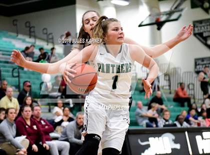 Thumbnail 1 in Palo Verde vs Faith Lutheran photogallery.