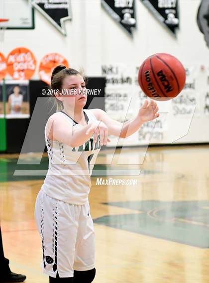 Thumbnail 3 in Palo Verde vs Faith Lutheran photogallery.