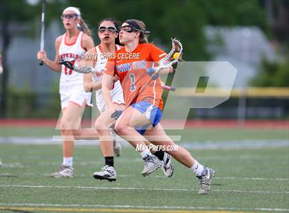 Thumbnail 1 in Penn Yan Academy vs. Waterloo (Section 5 Class D Semifinal) photogallery.