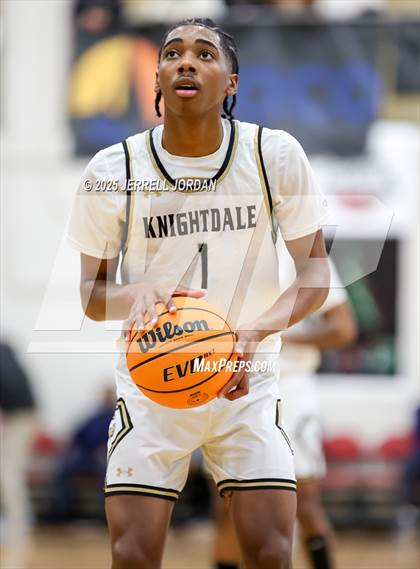 Thumbnail 2 in Christ School vs Knightdale (John Wall Holiday Invitational) photogallery.