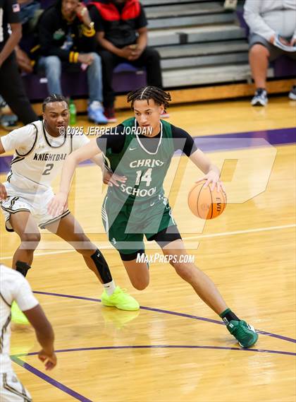 Thumbnail 2 in Christ School vs Knightdale (John Wall Holiday Invitational) photogallery.