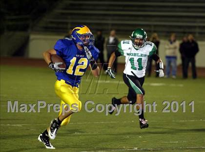 Thumbnail 3 in Nogales @ San Dimas photogallery.