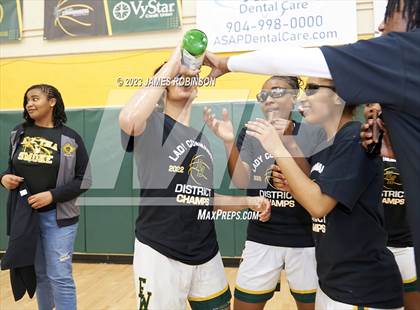 Thumbnail 1 in Stanton vs Ed White (FHSAA 5A District Final - Awards) photogallery.